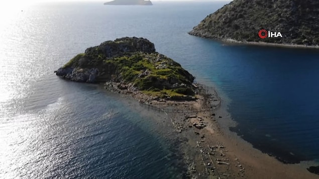 "Gümbet’te 1,5 metre sular çekildi"