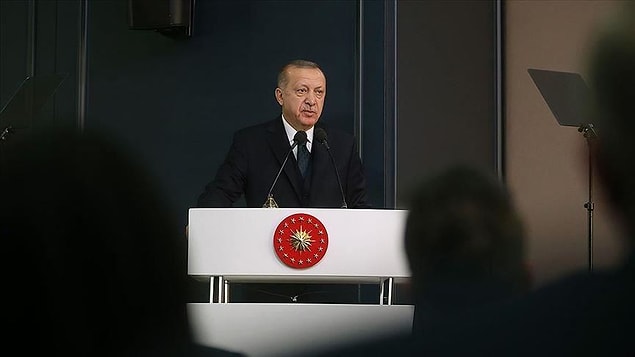 İki sıfatlı cumhurbaşkanı üzerinden bir 'parti devleti' eleştirisi yöneltiliyor. Cevabınız nedir?