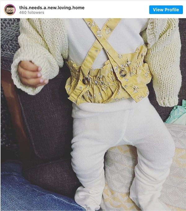 8. Тот момент, когда ты наконец-то одел ребенка и осознаешь, что сделал это в неправильном порядке.