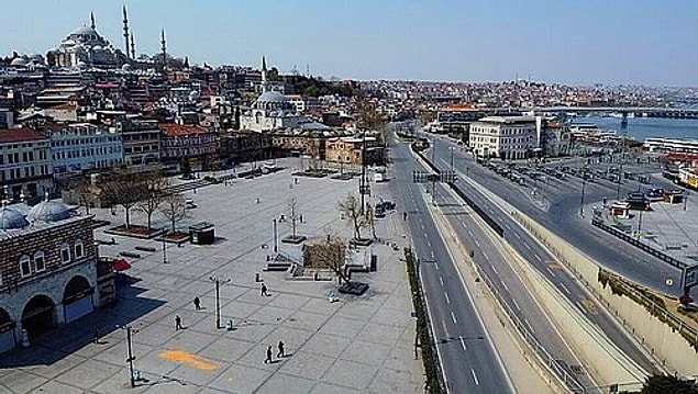 İstanbul ve İzmir dahil turuncu ve kırmızı renkle gösterilen illerde sadece cumartesi günü akşam 21.00'a kadar dışarı çıkabiliyorsunuz, pazar günü yasak.