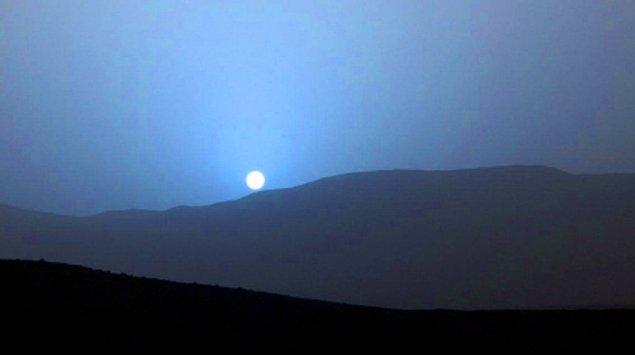 3. Mars'ta gün batımı böyle görünüyor: