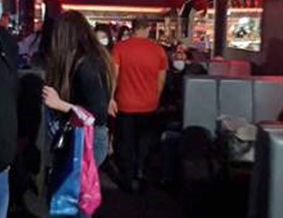 Kadına Şiddet İhbarı Alan Polis, Gece Kulübündeki 28 Kişiye 176 Bin Lira Ceza Kesti