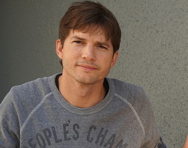 5. Ashton Kutcher, insan ticaretiyle mücadele etmek için kar amacı gütmeyen bir kuruluş kurdu.