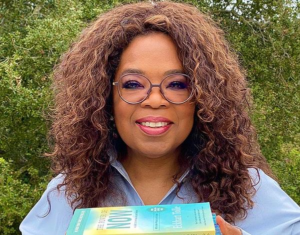 12. Oprah Winfrey'in mirası, ihtiyacı olanlara eğitim sağlamayı içeriyor.