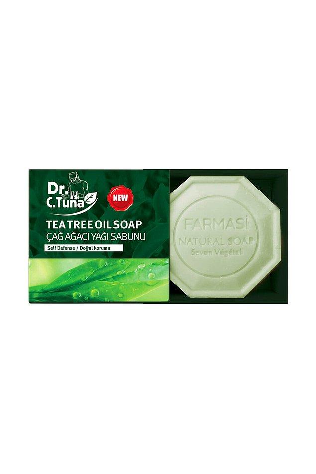 18. Yağlı cilde sahip olanların çok severek kullandığı bir sabun bu: Farmasi'nin çay ağacı yağı sabunu.