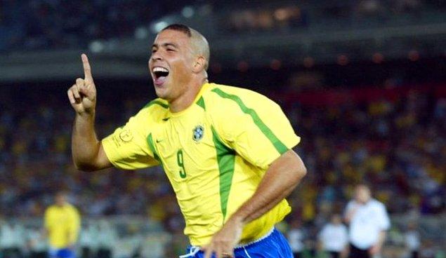 Moment | Ronaldo Nazário - 97