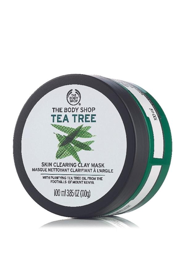 4. Çay ağacının antiseptik özelliği sayesinde cildinizdeki tüm yağ ve kir yok olacak.