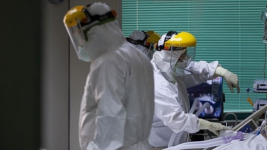 Günün Tablosu: 62 Can Kaybı, 11 Bin 302 Yeni Vaka