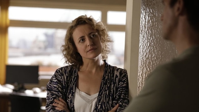 Berlinale'de En İyi Başrol Oyuncu dalında "Gümüş Ayı" ödülü "Ich bin dein Mensch" filmindeki rolüyle Alman oyuncu Maren Eggert'e,