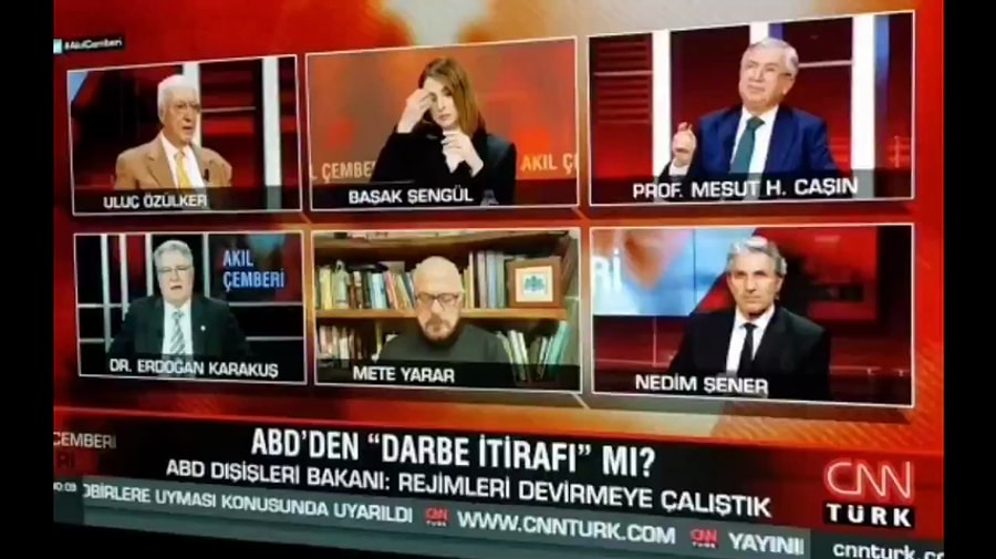 Cnn Turk Canli Yayininda Kufur Skandali Amerika Bizi S Tikce Onedio Com