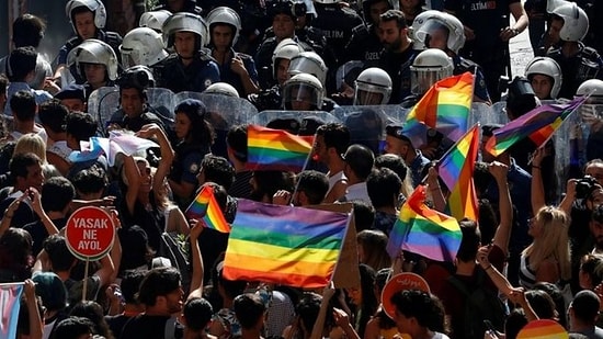 İktidarın LGBTİ+ Karşıtı Söyleminin Arkasında Ne Var?