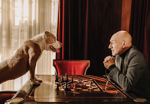 7. Sör Patrick Stewart satranç oynamayı bilmiyordu ta ki X-Men çekimlerinde öğrenene kadar.