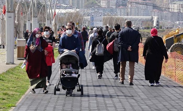 Vaka Sayısı En Fazla Azalan Trabzon'a 'Kalabalıklar Yeniden Vaka Artışına Neden Olacak' Uyarısı