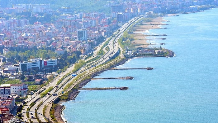 Kırmızı İlde Yeni Koronavirüs Önlemi: İş Yerlerine HES Kodu ile Girilecek