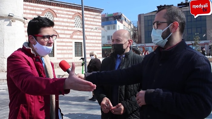 18 Yaşındaki Genç İsyan Etti: 'Geleceğimden Kaygılıyım, Bunu Yaşıyorsam Mevcut İktidar Hatalıdır'