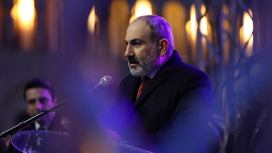 Ermeni Ordusu, Paşinyan'a İstifa Çağrısını Yineledi