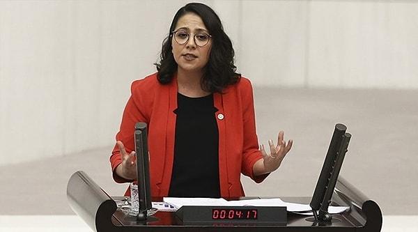 Sorusuna Nergis'in değil de AKP Grup Başkan Vekili Akbaşoğlu’nun yanıt vermesi üzerine yeniden kürsüye çıkan Kadıgil, "Böyle bir günde herhangi bir bıyıklıyla muhatap olmak istemiyorum" dedi.