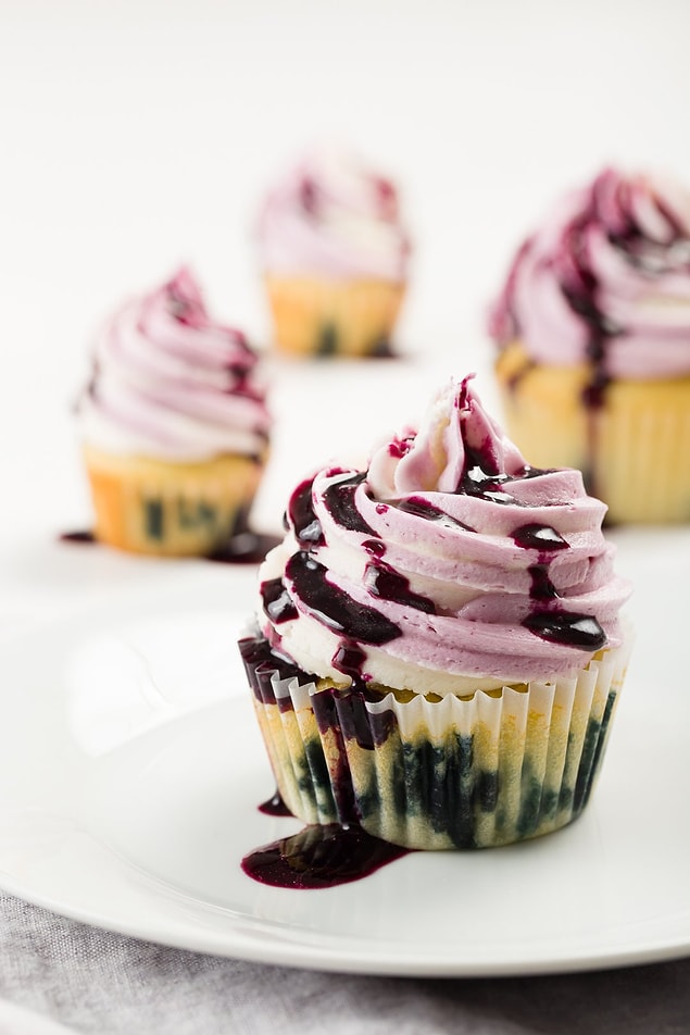 9. Yaban Mersinli Cupcake: