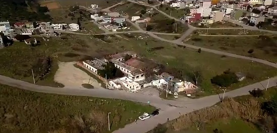 Bandırma Belediyesi 'Gözünüz Aydın' Diyerek Genelevin Canlı Yayında Yıkılacağını Duyurdu