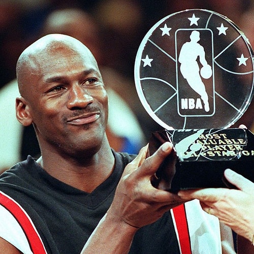 Efsanevi Sporcu Michael Jordan'dan Girişimcilerin Kesinlikle Bilmesi Gereken Başarı Dersleri