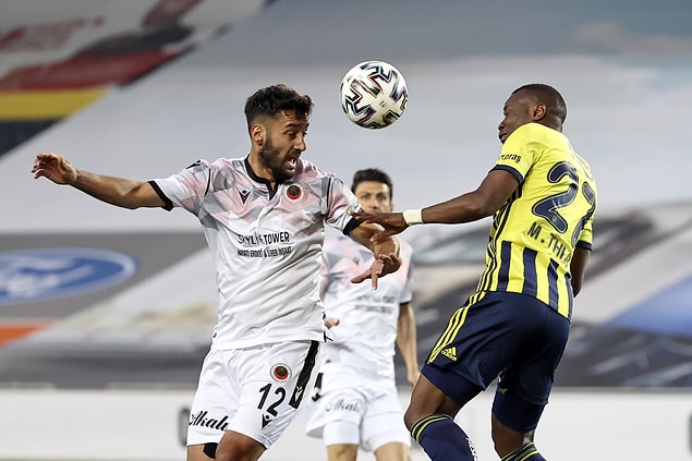 Fenerbahçe, Süper Lig'in 30. haftasında Gençlerbirliği'ni konuk etti.