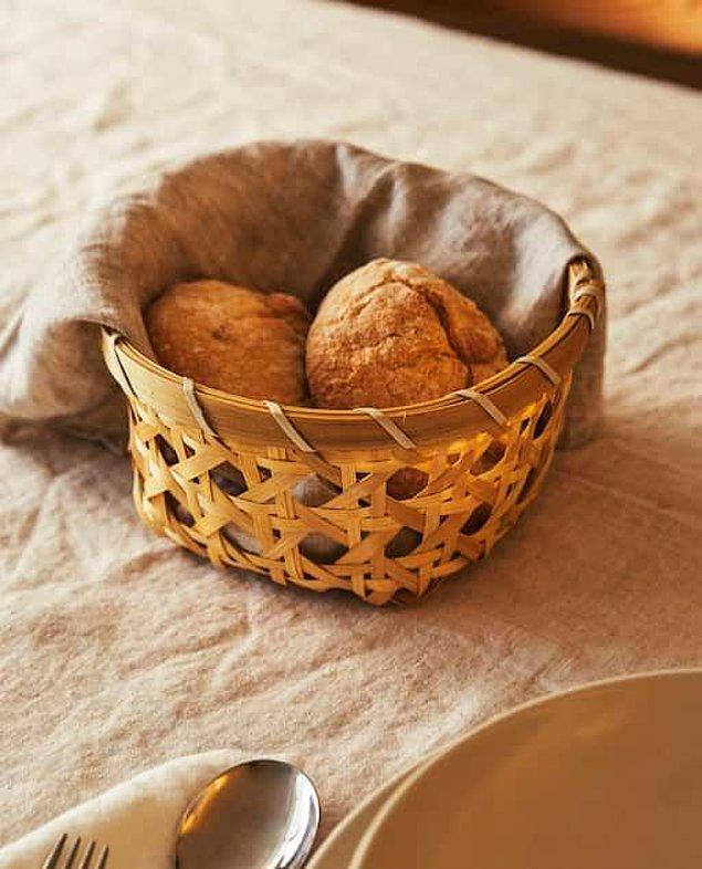 7. Ekmeklerinizi servis etmek için sepet kullanmak şık ve kullanışlı.