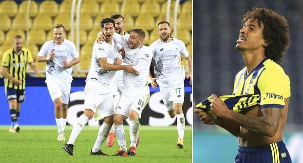 2. Fenerbahçe 2020-2021 sezonunun 8. haftasında Konyaspor'a Kadıköy'de 2-0 kaybederek rakibine 4 yıl sonra yenilmişti.