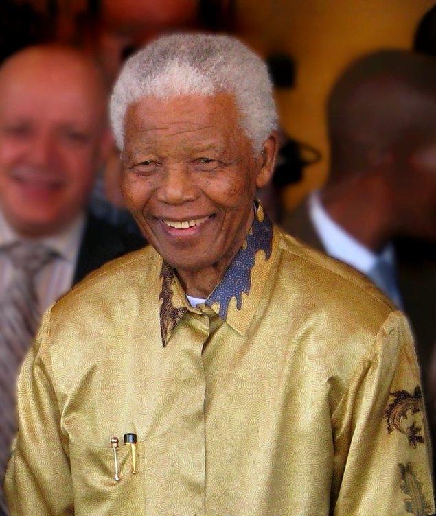 7. CIA 1962 yılında, Güney Afrika istihbarat servisine Nelson Mandela'nın yerini haber verdi ve 27 yıl hapis cezasıyla tutuklanmasına yol açtı.