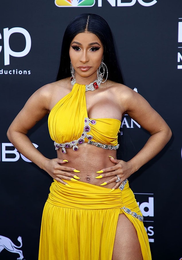Cardi B, o dönemler Bella ismini kullanıyormuş