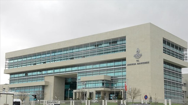 Ailenin mahkemeye itirazı reddedildi, Anayasa Mahkemesi ise kötü muameleyi kabul etti...