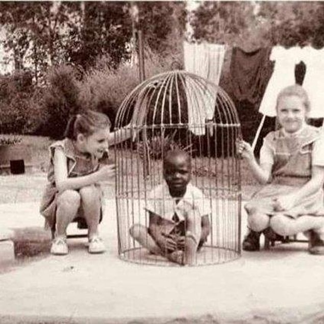 Sergilenen Pigmelerin en bilineni ise Ota Benga isimli Pigmedir.