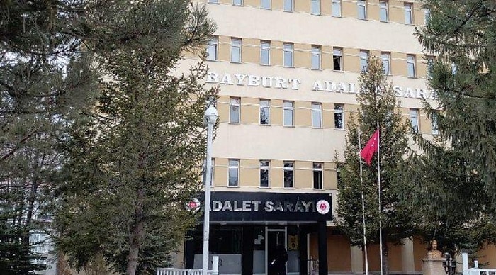 Önce Kura, Sona Mülakat Yapılacak: Bayburt'ta 2 Temizlik İşçisi Kadrosu İçin Bin 3 Kişi Başvurdu