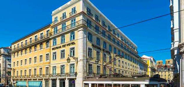 Ronaldo, ikinci otelini Portekiz'in başkent Lizbon'da açtı.