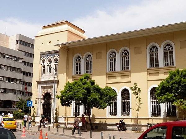 İzmir'de Milli Kütüphane'nin kuruluş hikayesini duymuş muydunuz? Çayınızı kahvenizi alın, biraz tarihten konuşalım.