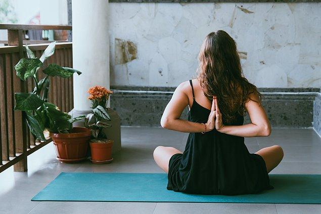 Meditasyon yapmak için sadece birkaç dakikanızı ayırarak size uygun olur olmadığına karar verebilirsiniz.