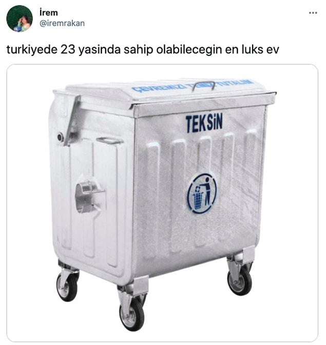 Tabii bu tweet bizi boğdu boğdu duvarlara attı...Gerisi çığlıklar, isyan çığlıkları!