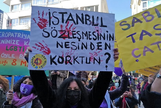 İstanbul Sözleşmesi'nden Çekileli 1 Yıl Oldu: Kadınların Devlet Mekanizmalarına Olan Güveni Azaldı