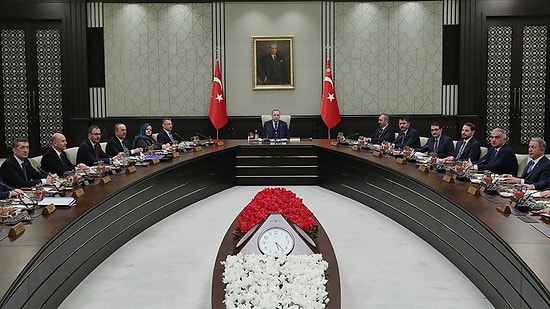 Kulisler Hareketlendi: Kabinede Değişim Bekleniyor