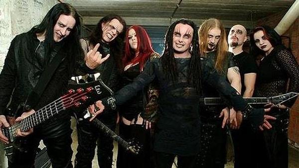 2. "Cradle of Bodom" ve "Children of Filth" diyerek, iki farklı müzik grubunun adını birbirine hunharca karıştırmaktan çekinmeyen metal müzik coşkunları.