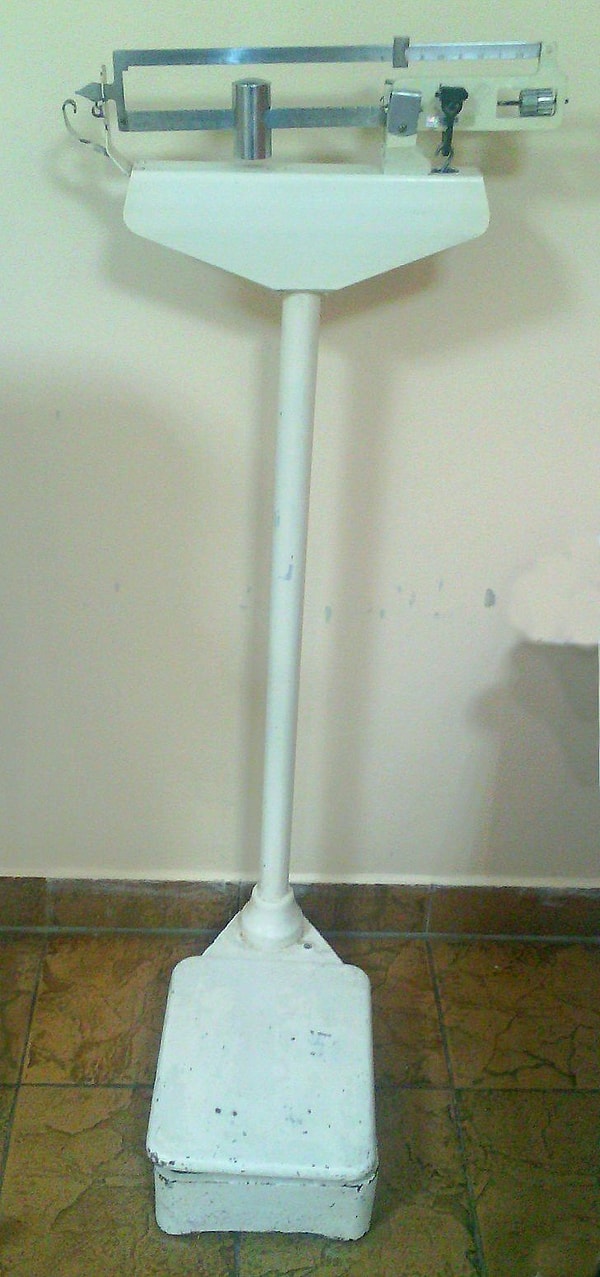 7. Весы, которые стояли в каждой поликлинике