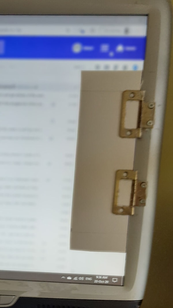 1. Вот как моя тетя блокирует рекламу с экрана своего компьютера