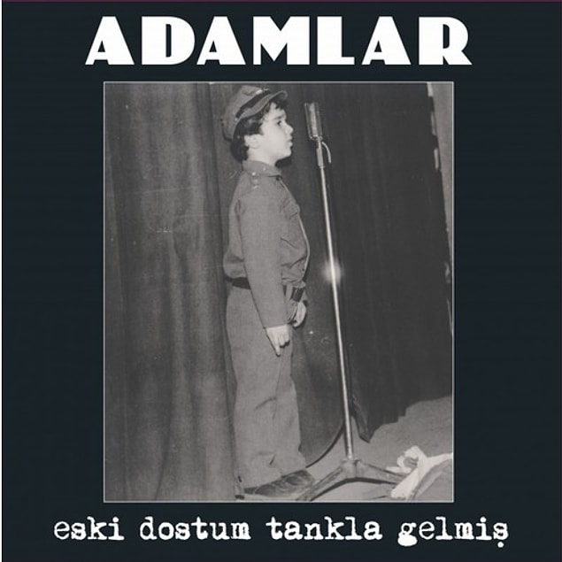 2014 yılında geldiğimizde Adamlar bizleri ilk stüdyo albümleri olan "Eski Dostum Tankla Gelmiş" ile karşıladı.