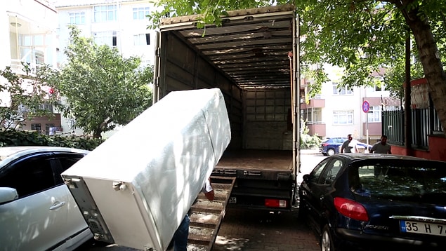 Bu tablo, bugüne kadar işi gereği büyük şehirlerde yaşamak zorunda kalan çalışanları da daha az nüfuslu şehirlere yöneltiyor.