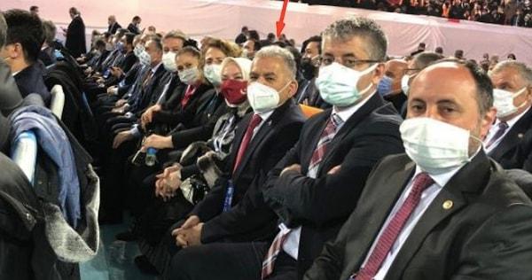 Memduh Büyükkılıç bugün Ankara'daki AKP kongresine katıldı.