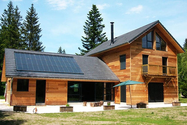 5. Su ve elektrik için güneş enerjisinden yararlanılır.