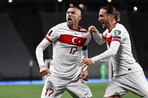 Kırmızı-beyazlılarımızı galibiyete taşıyan golleri 15, 35 (penaltıdan), 81'de Burak Yılmaz ve 46'da Hakan Çalhanoğlu kaydetti.