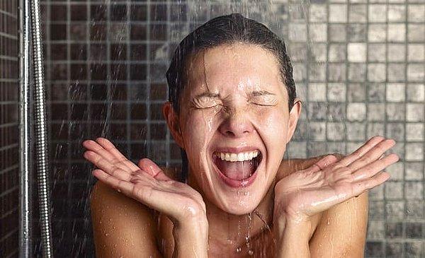4. Genellikle gündüz mü duş alırsın, gece mi?