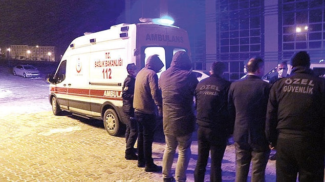 "Şaka yapıyor gibi yaptı, o sırada silah patladı "