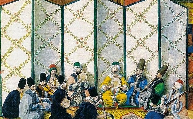 4. Osman Gazi yemekten önce her zaman müzik dinlerdi.