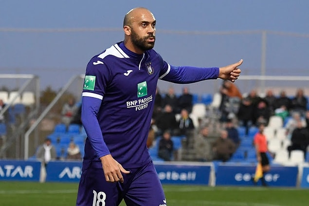 9. Anthony Van Den Borre